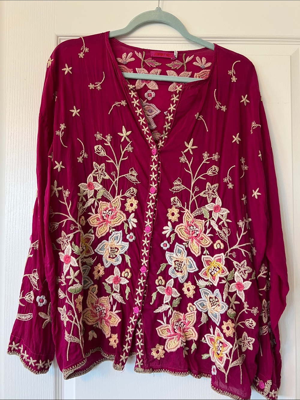 Johnny Was Fuchsia Embroidered Floral Button-Front Blouse size medium